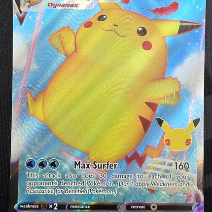 [English]  Celebrations Surfing Pikachu VMax 009/025 UR